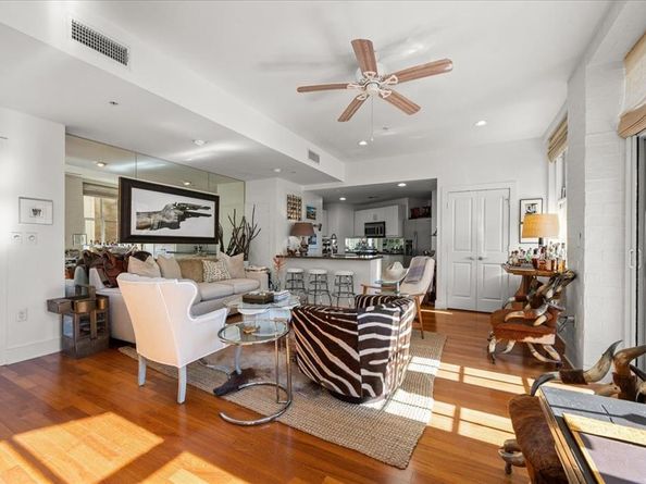 411  W 7th Street , Fort Worth Texas 76102