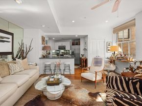 411  W 7th Street , Fort Worth Texas 76102