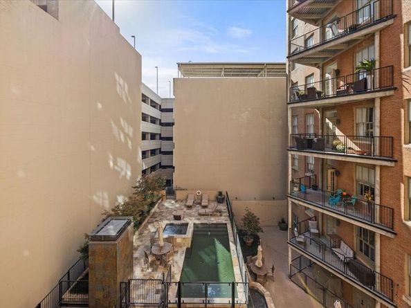 411  W 7th Street , Fort Worth Texas 76102