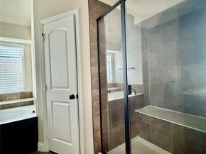 667  Sharpley  , Fate Texas 75087