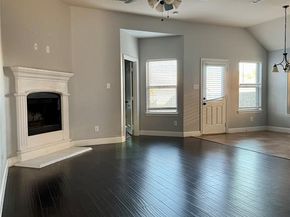 667  Sharpley  , Fate Texas 75087