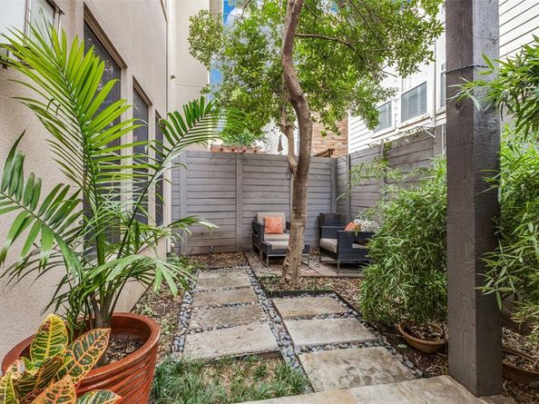 3608  Reagan Street , Dallas Texas 75219