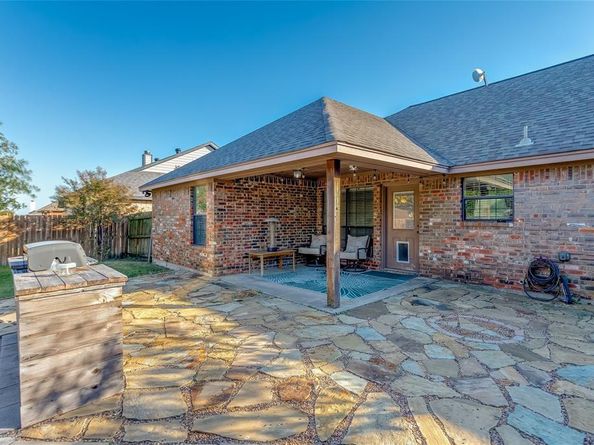 226  King George Road , Ponder Texas 76259