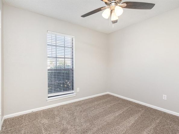 1724  Brighton Drive , Carrollton Texas 75007