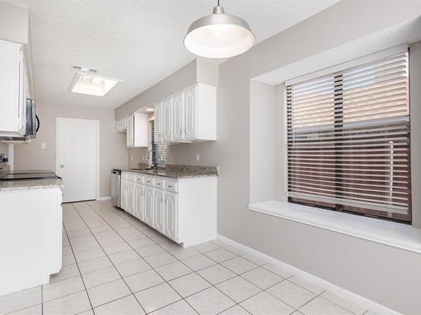 1724  Brighton Drive , Carrollton Texas 75007