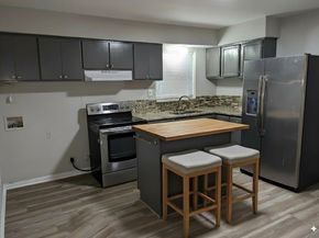 806  clearwood Drive , Dallas Texas 75232