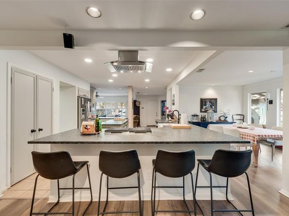 11132  Rosser Court , Dallas Texas 75229