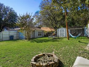 1211  Lansford Avenue , Dallas Texas 75224