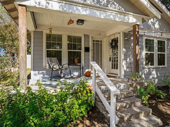 1211  Lansford Avenue , Dallas Texas 75224