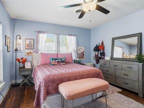 1211  Lansford Avenue , Dallas Texas 75224