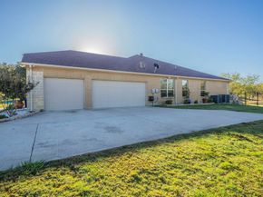 2852  Sonterra Drive , Cedar Hill Texas 75104