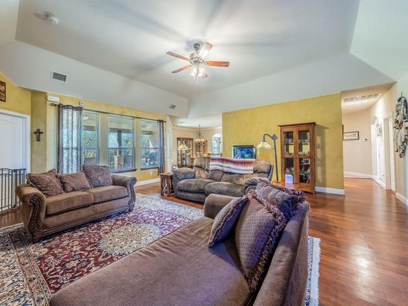 2852  Sonterra Drive , Cedar Hill Texas 75104