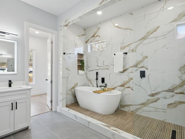 2415  Valley View Drive , Cedar Hill Texas 75104