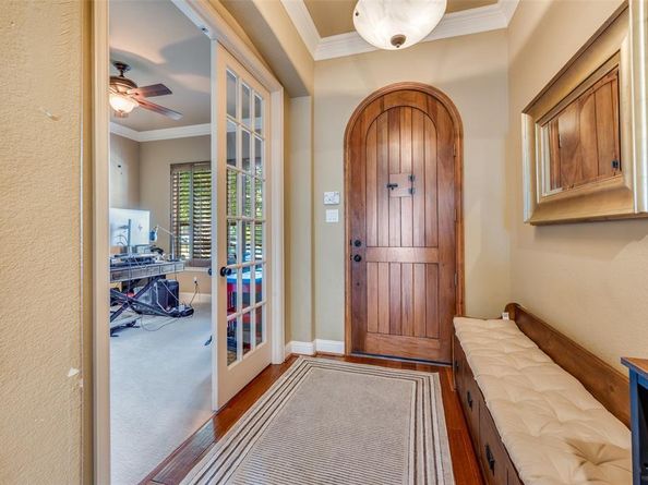 810  Redondo  , Irving Texas 75039