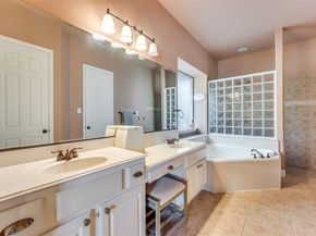 810  Redondo  , Irving Texas 75039