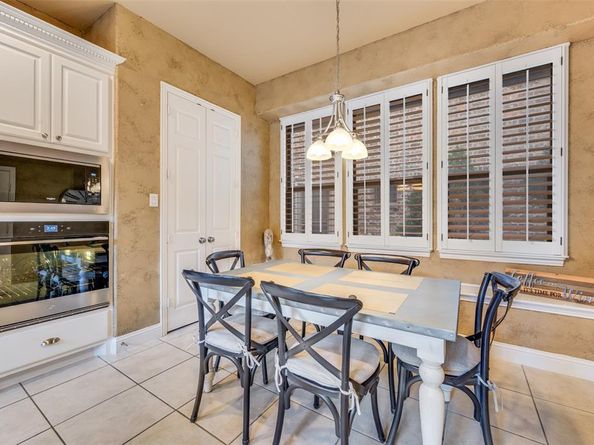 810  Redondo  , Irving Texas 75039