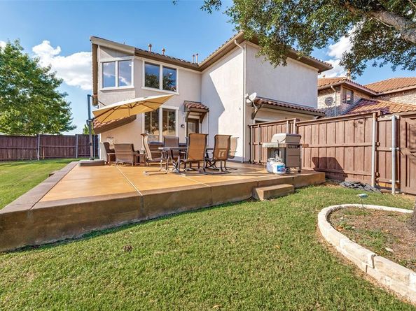 810  Redondo  , Irving Texas 75039