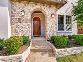 810  Redondo  , Irving Texas 75039