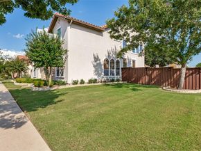 810  Redondo  , Irving Texas 75039
