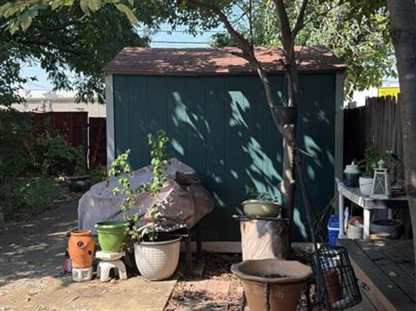 1206  Milam Way , Carrollton Texas 75006
