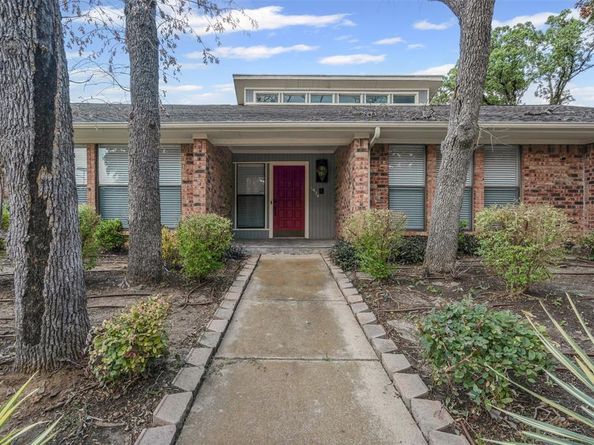 1924  Druid Lane , Fort Worth Texas 76112