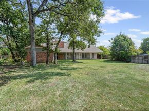 1924  Druid Lane , Fort Worth Texas 76112