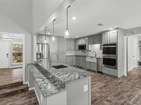 1924  Druid Lane , Fort Worth Texas 76112