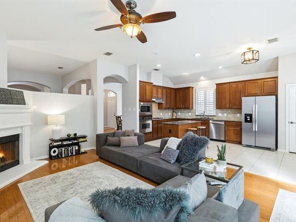 6813  Allegiance Drive , McKinney Texas 75071