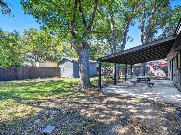 1308  Glasgow Road , Fort Worth Texas 76134