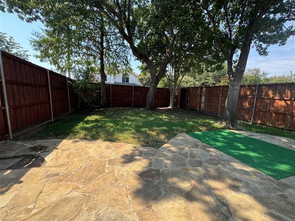 2075  Sunset Lane , Lewisville Texas 75067