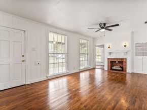 2513  Carnation Avenue , Fort Worth Texas 76111