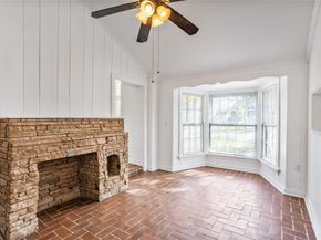 2513  Carnation Avenue , Fort Worth Texas 76111