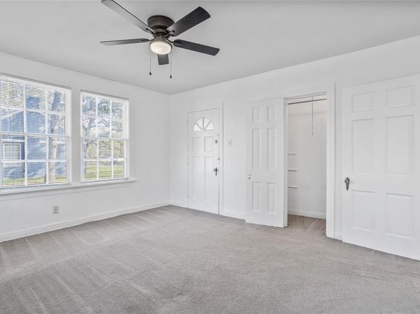 2513  Carnation Avenue , Fort Worth Texas 76111