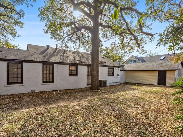 2513  Carnation Avenue , Fort Worth Texas 76111