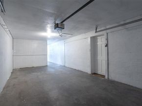 2513  Carnation Avenue , Fort Worth Texas 76111