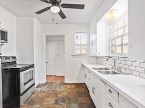 2513  Carnation Avenue , Fort Worth Texas 76111