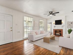 2513  Carnation Avenue , Fort Worth Texas 76111