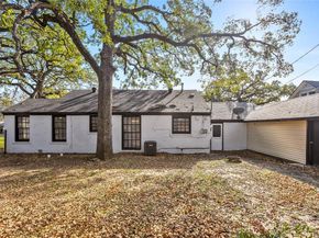 2513  Carnation Avenue , Fort Worth Texas 76111