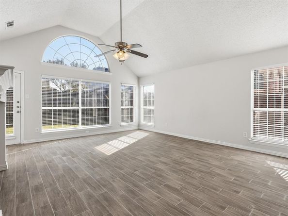 7955  Hosta Way , Fort Worth Texas 76123