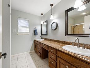 413  Blue Jay Court , Bedford Texas 76021