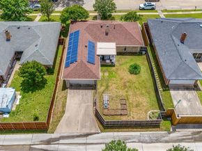 1513  Silverleaf Drive , Carrollton Texas 75007