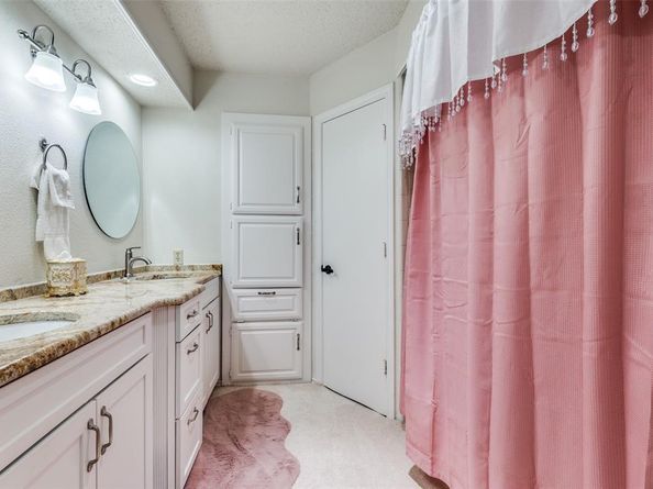 1513  Silverleaf Drive , Carrollton Texas 75007