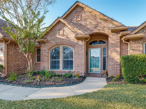 2207  Richmond Circle , Mansfield Texas 76063