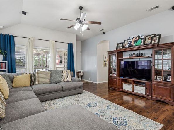 705  Bayshore Drive , Mansfield Texas 76063