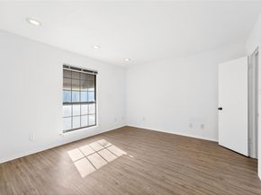 4338  Hartford Street  7, Dallas Texas 75219