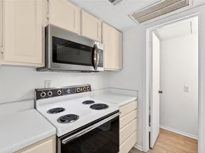 4338  Hartford Street  7, Dallas Texas 75219