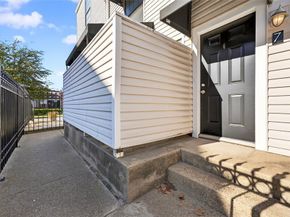 4338  Hartford Street  7, Dallas Texas 75219