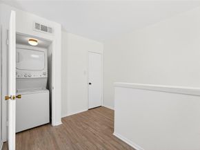 4338  Hartford Street  7, Dallas Texas 75219