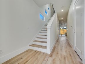 3314  NAVARO Street , Dallas Texas 75212