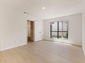 2853  Capella Circle , Garland Texas 75044